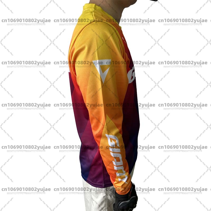 Мужской гигантский велосипедны – обзор и цена Mountain Biking Gear For Men